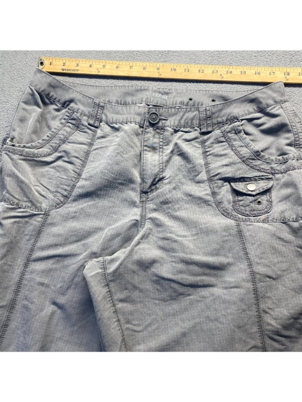 Lane Bryant Easy Pant satin cargo jogger gunmetal gray Size 16,Zipper,Pockets - Picture 4 of 8